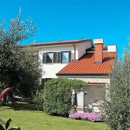 Appartement Dana *