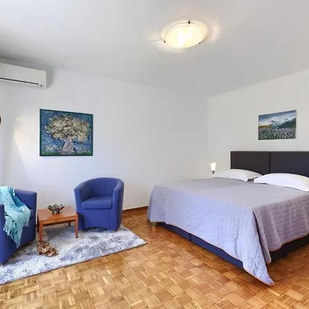 Dana Appartement Umag